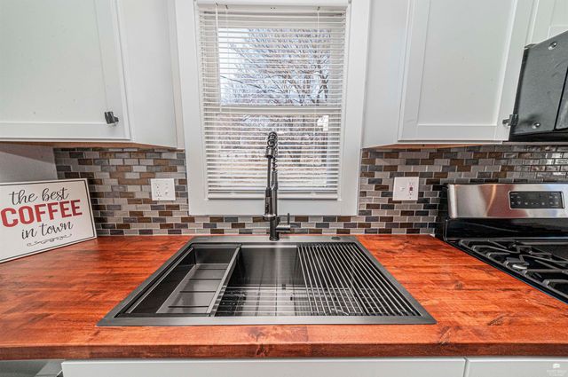 1221 Pershing Drive, Junction City, KS 66441