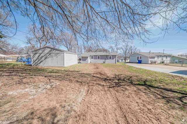1221 Pershing Drive, Junction City, KS 66441