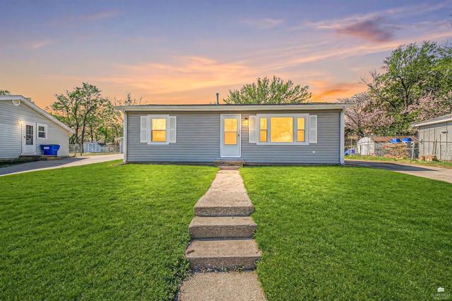 1221 Pershing Drive, Junction City, KS 66441