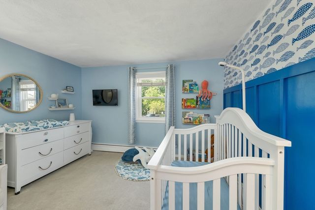 14 Juniper Lane, Nashua, NH 03063