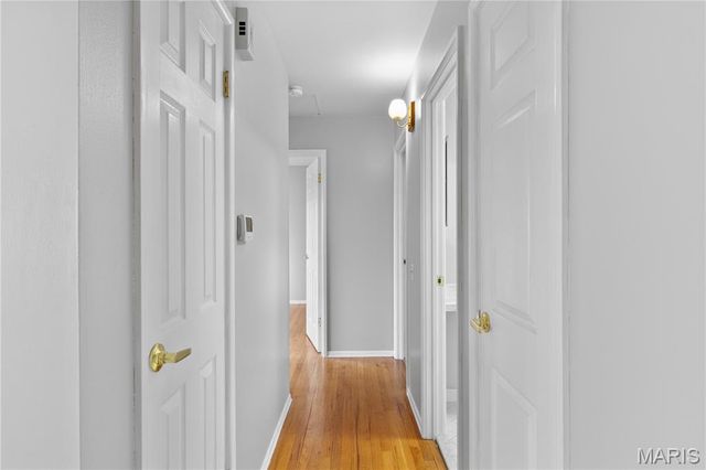 4645 Tauneybrook Drive, St Louis, MO 63128