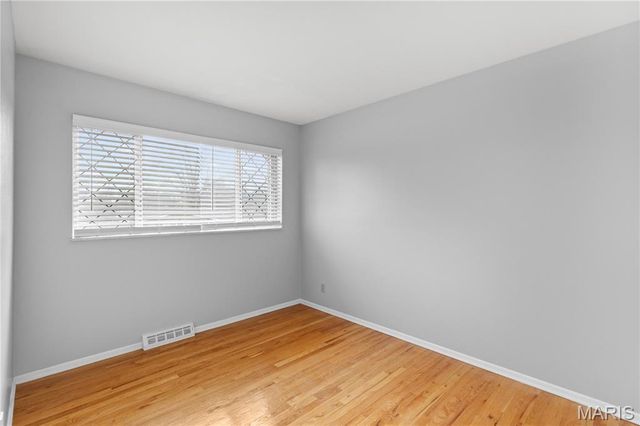 4645 Tauneybrook Drive, St Louis, MO 63128