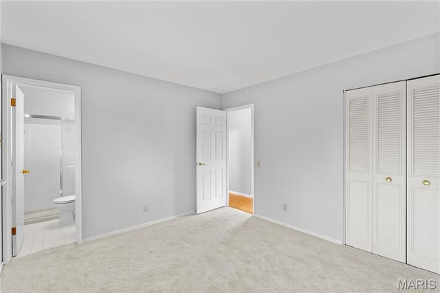 4645 Tauneybrook Drive, St Louis, MO 63128