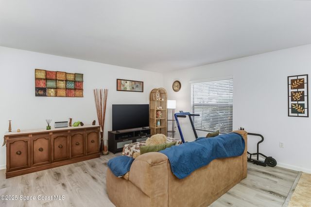 4300 Millicent Circle, Melbourne, FL 32901