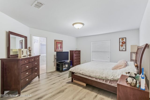 4300 Millicent Circle, Melbourne, FL 32901