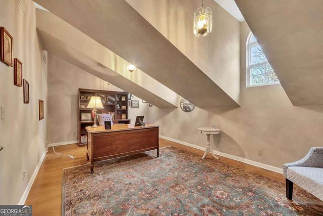 2770 S Cherokee Lane, Woodstock, GA 30188