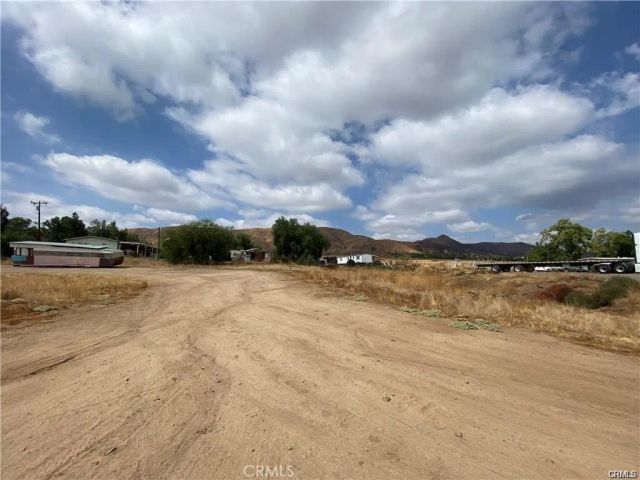 0 Maguglin, Perris, CA 92570