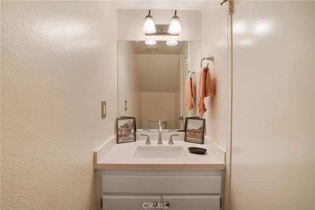 1980 Rory 6, Simi Valley, CA 93063