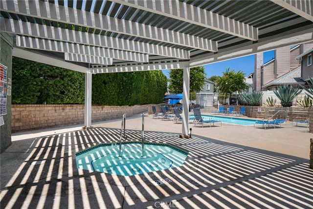 1980 Rory 6, Simi Valley, CA 93063