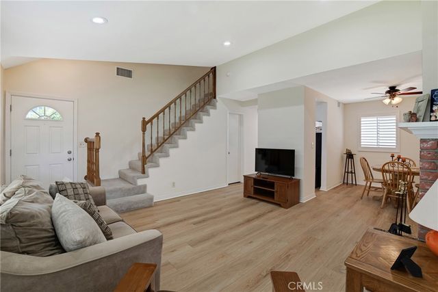 1980 Rory 6, Simi Valley, CA 93063