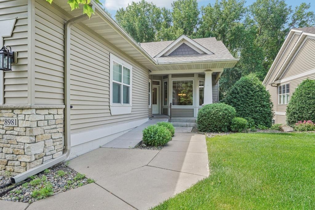 8981 Coffman Path, Inver Grove Heights, MN 55076 — photo 2
