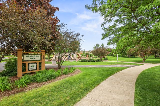 2130 Country Club Drive 2130, Woodridge, IL 60517