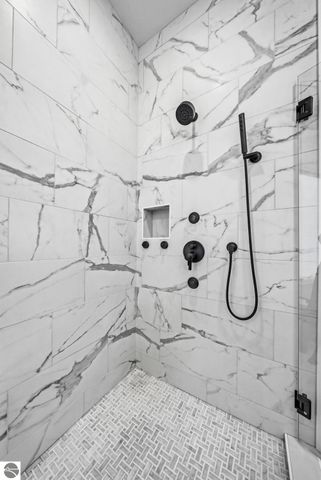 103 Vineyard Ridge Drive, Traverse City, MI 49686