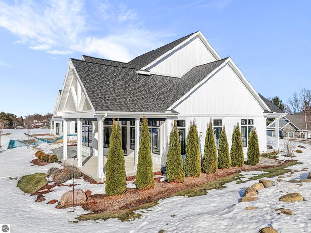 103 Vineyard Ridge Drive, Traverse City, MI 49686