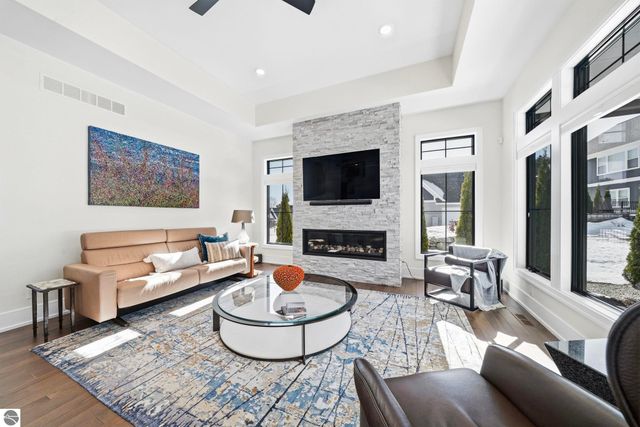 103 Vineyard Ridge Drive, Traverse City, MI 49686