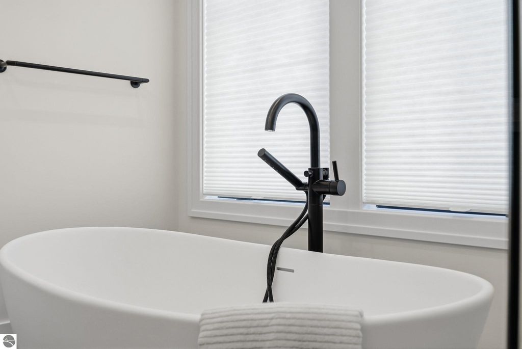 Image 35 of property listing at 103 Vineyard Ridge Drive, Traverse City, MI 49686