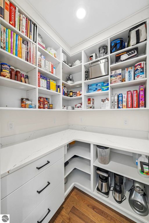 Image 40 of property listing at 103 Vineyard Ridge Drive, Traverse City, MI 49686