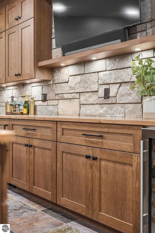 Image 61 of property listing at 103 Vineyard Ridge Drive, Traverse City, MI 49686