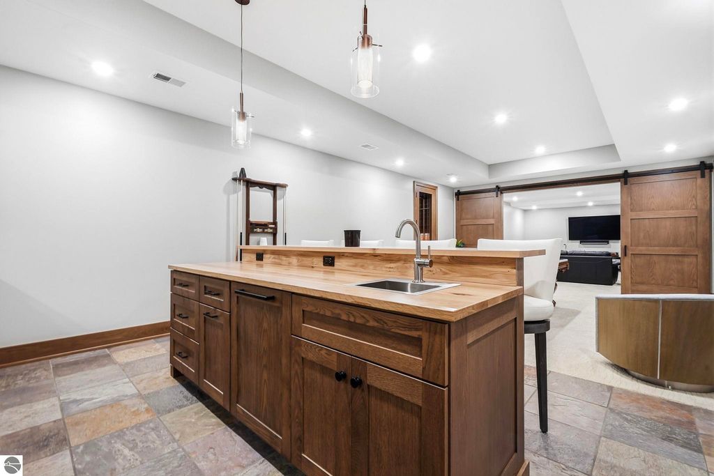 Image 62 of property listing at 103 Vineyard Ridge Drive, Traverse City, MI 49686