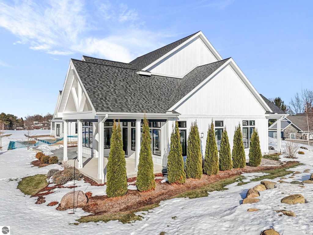 Image 79 of property listing at 103 Vineyard Ridge Drive, Traverse City, MI 49686