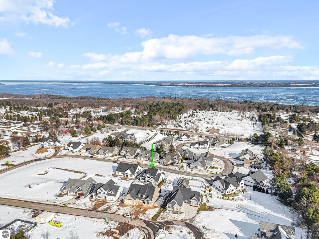 Image 82 of property listing at 103 Vineyard Ridge Drive, Traverse City, MI 49686