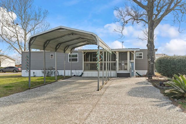 808 Waterway Dr., North Myrtle Beach, SC 29582