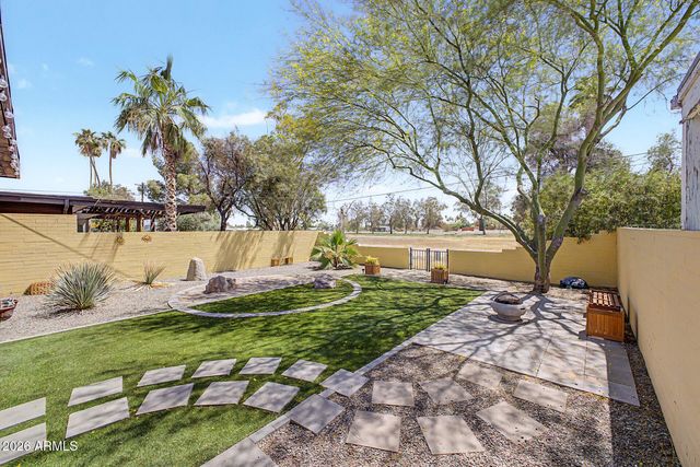 2979 S COUNTRY CLUB Way, Tempe, AZ 85282