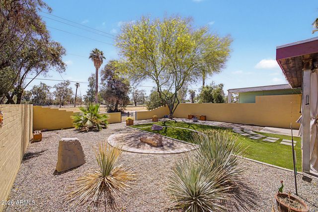 2979 S COUNTRY CLUB Way, Tempe, AZ 85282