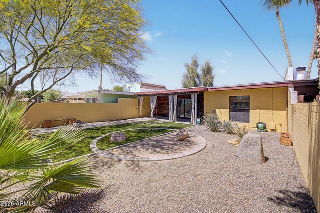 2979 S COUNTRY CLUB Way, Tempe, AZ 85282
