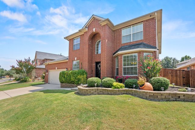 8164 Rock Elm Road, Fort Worth, TX 76131