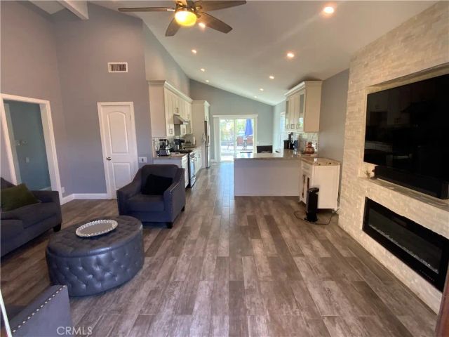 27312 Las Nieves, Mission Viejo, CA 92691