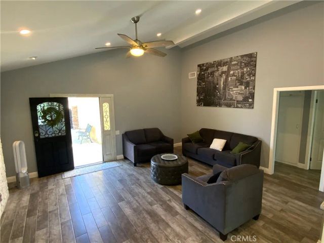 27312 Las Nieves, Mission Viejo, CA 92691