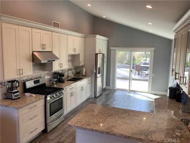 27312 Las Nieves, Mission Viejo, CA 92691