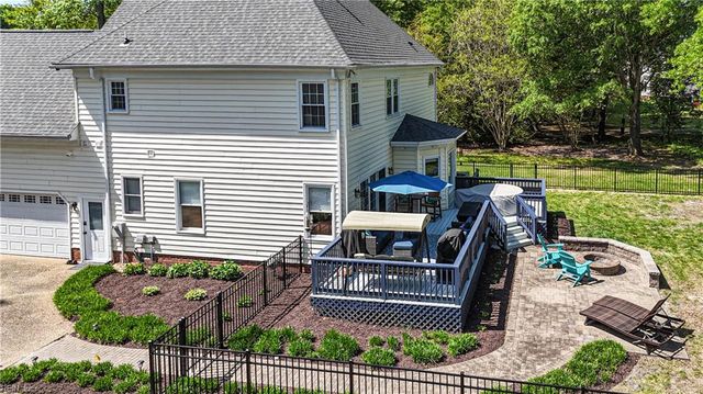 11146 Olde Towne PL, Smithfield, VA 23430
