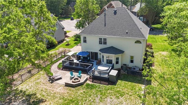 11146 Olde Towne PL, Smithfield, VA 23430