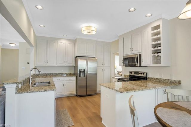 11146 Olde Towne PL, Smithfield, VA 23430