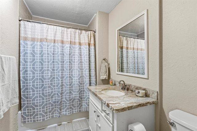 109 Holderrieth Boulevard, Tomball, TX 77375