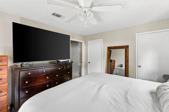 109 Holderrieth Boulevard, Tomball, TX 77375