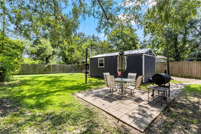 109 Holderrieth Boulevard, Tomball, TX 77375
