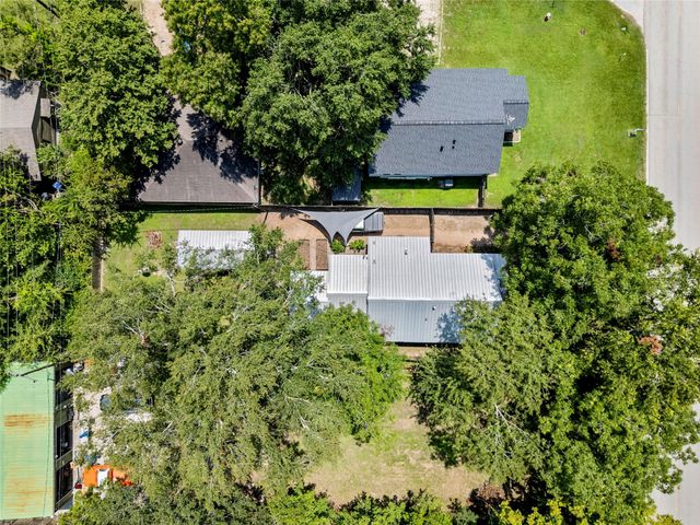 109 Holderrieth Boulevard, Tomball, TX 77375