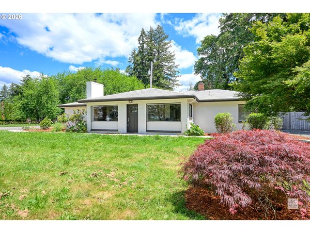 23380 Se HOWLETT Rd, Eagle Creek, OR 97022