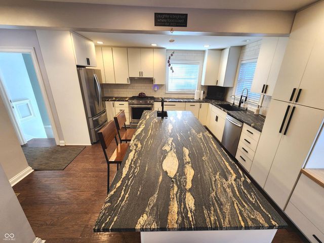 6167 Guilford Avenue, Indianapolis, IN 46220
