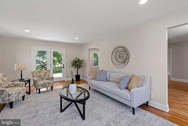 3 WHITE OAK RD, Wilmington, DE 19809