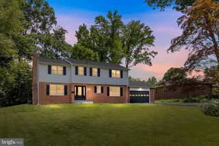 3 WHITE OAK RD, Wilmington, DE 19809