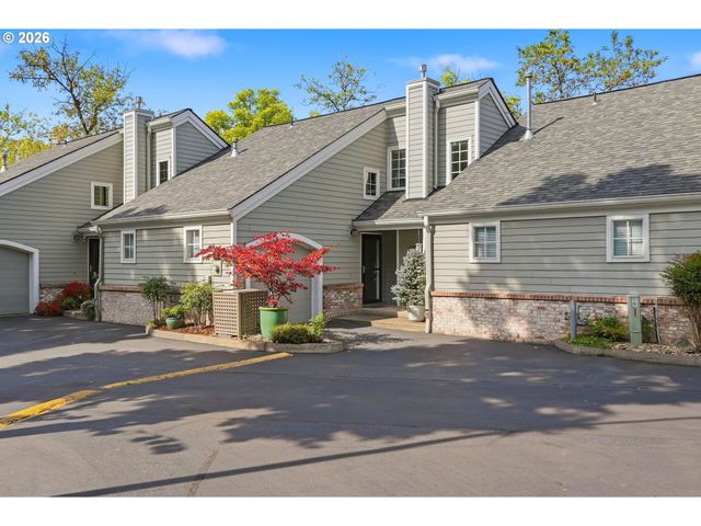 13217 Sw SUMMERWOOD Dr, Portland, OR 97223