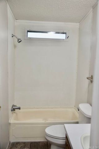 1516 Treasure Isle Rd, Hot Springs, AR 71913