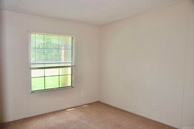 1516 Treasure Isle Rd, Hot Springs, AR 71913