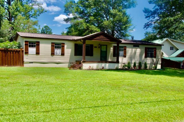 1516 Treasure Isle Rd, Hot Springs, AR 71913