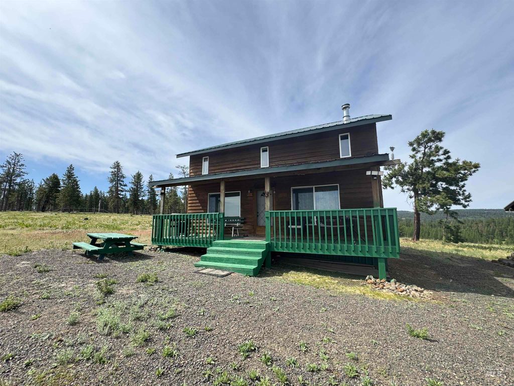 100 Rock Hill Rd, Pomeroy, WA 99347