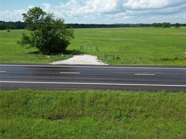 27.35 Acres Hwy 30, Bedias, TX 77831
